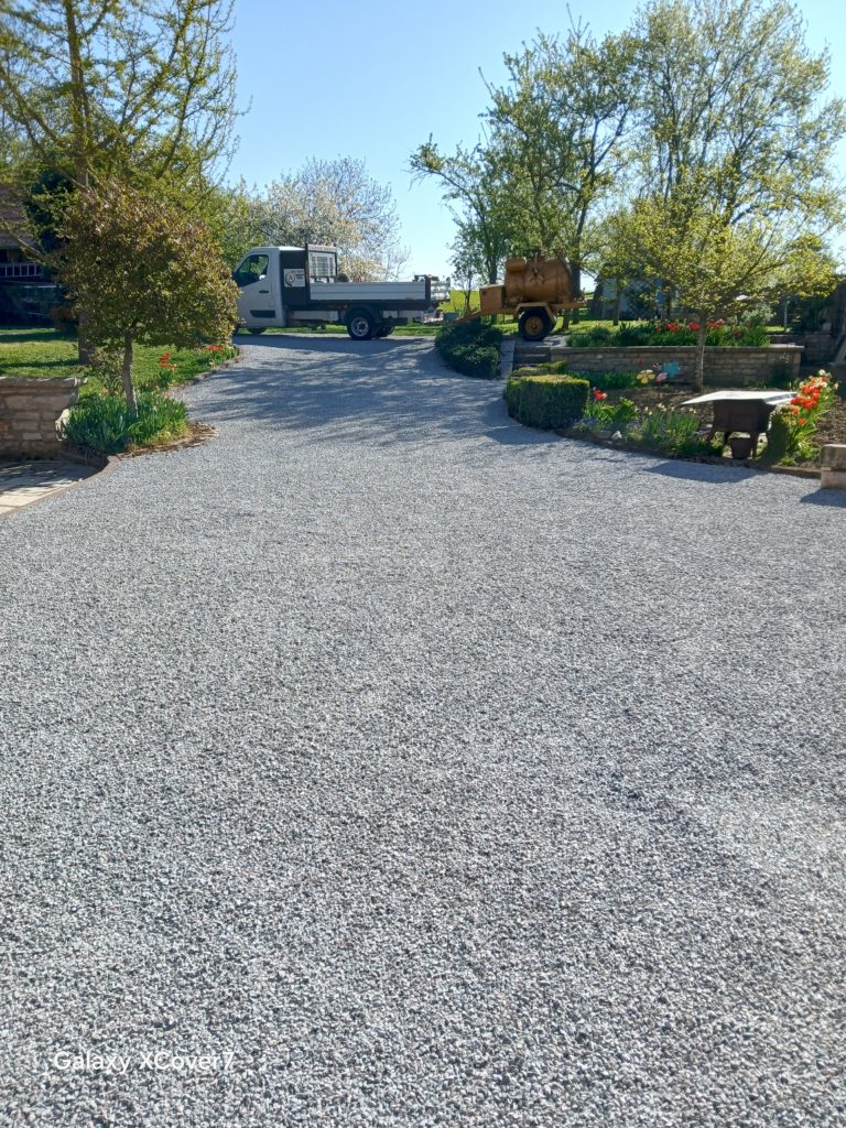 sarl-amzal - Aménagement d'une cour en émulsion