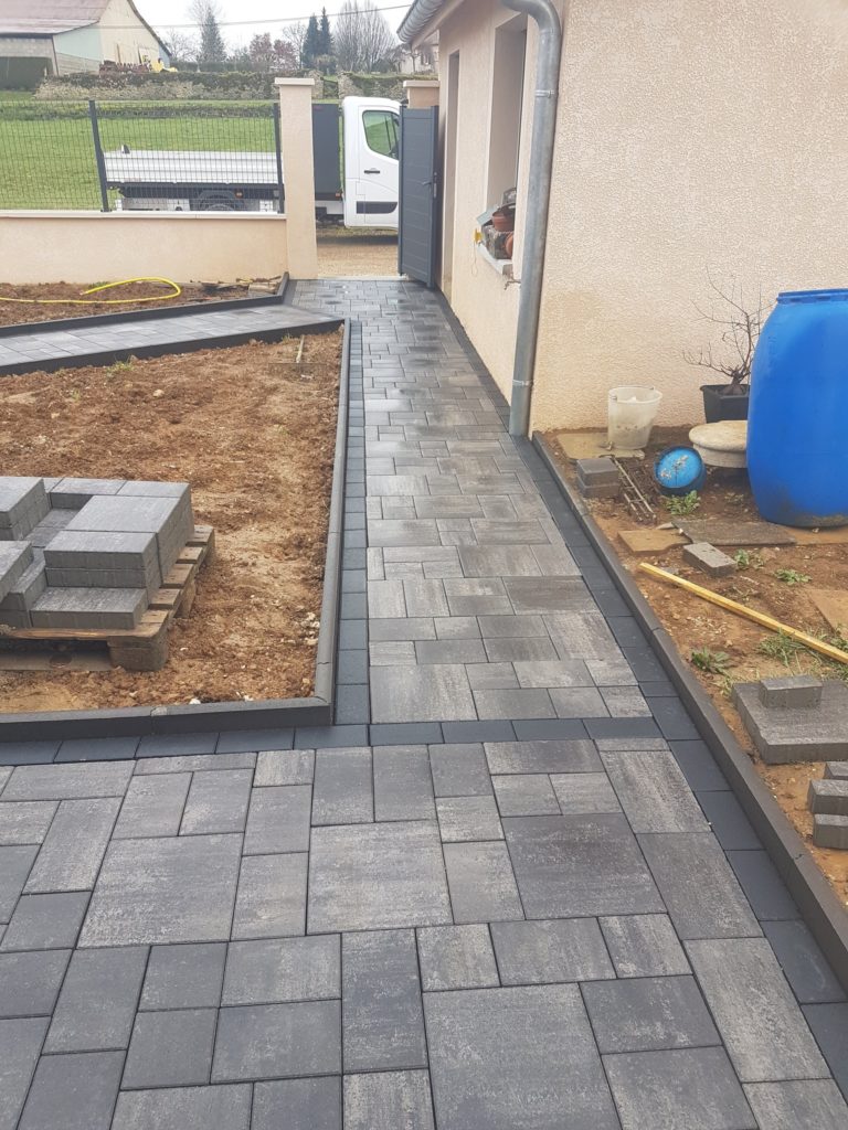 sarl-amzal - allée en pavé